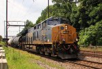 CSX 3456 leads Q404